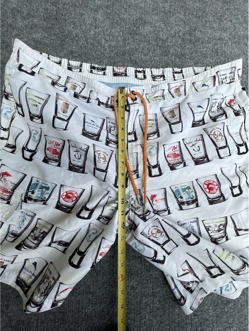 Tommy Bahama Relax Men’s XL Swim Trunks Shot Glass Print Board Shorts Lined